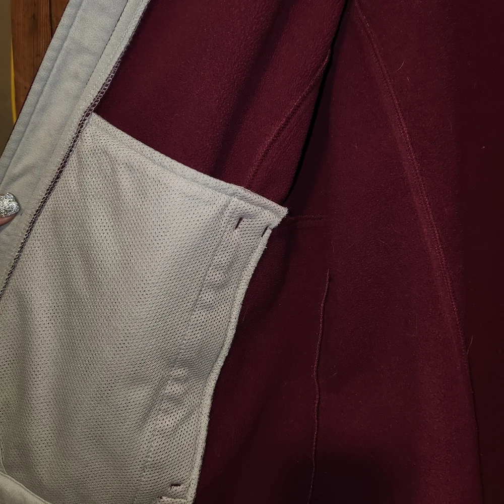 Jacket - Picture 3 of 4